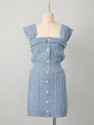 ケーブルジャンパースカート