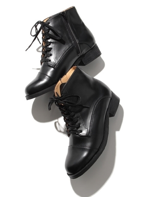 レースアップショートブーツ