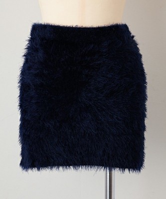 フェザーニットスカート