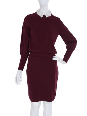 襟ビジューニットタイトワンピース