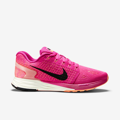 ナイキ ルナグライド 7