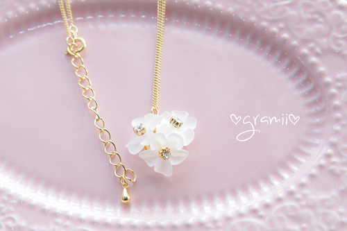 clear flower pendant