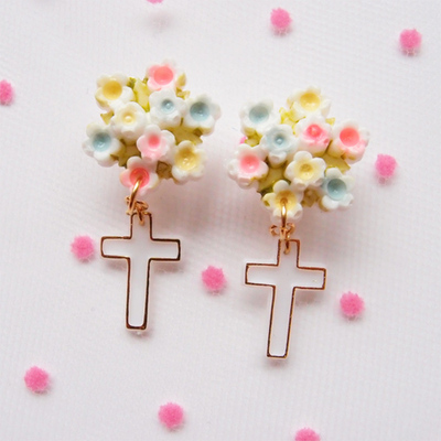 フラワーブーケ・ピアス/イヤリング