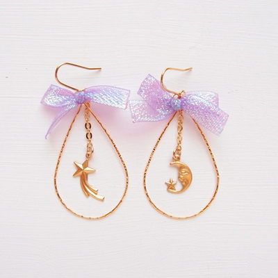 パープルラメリボン夜空・ピアス/イヤリング
