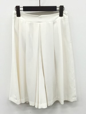 タックガウチョパンツ