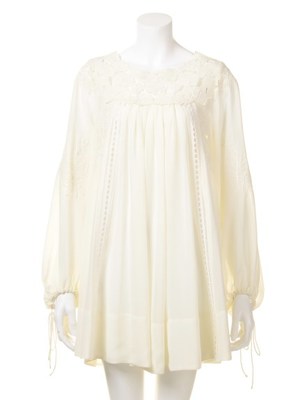 オリジナル刺繍ワンピース