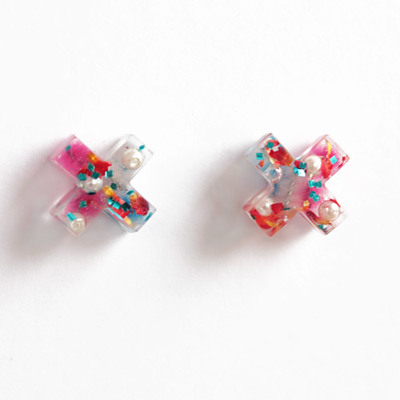 × pierce (red × blue)