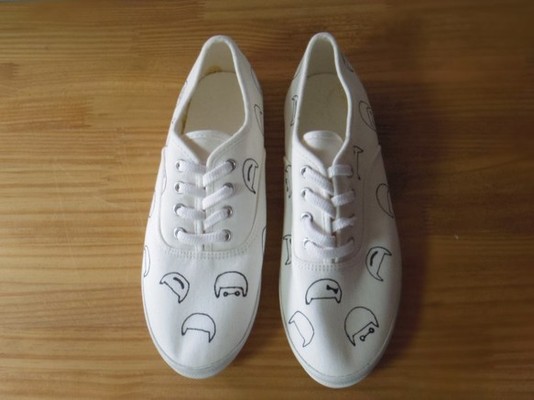 どうでもいいこと靴【おかっぱ総柄】