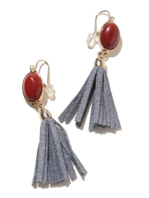 ストーン×タッセルピアス