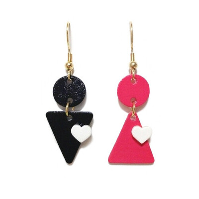 男と女のピアス（Black×red）