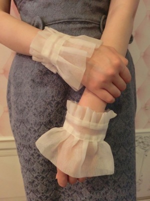 Take Me Cuffs (Bracelet)(ホワイトレース)