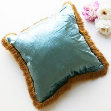 Bright Velvet Cushion (ブルー)