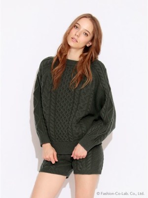 ドルマンケーブルニットプルオーバー