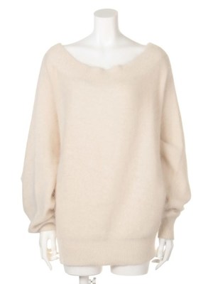 オフショルドルマンニットプルオーバー