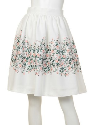 パネルフラワー柄フレアスカート