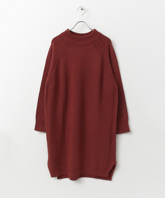 ハイネックニットワンピース