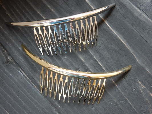 クレッセントコーム