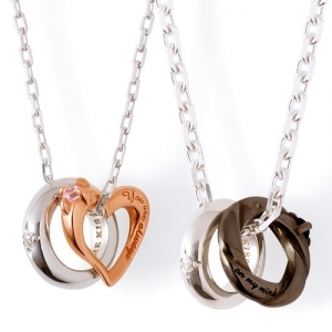 THE KISS COUPLE'S  シルバー ペアネックレス