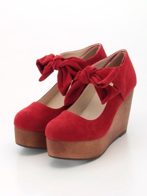 リボンウッドパンプス