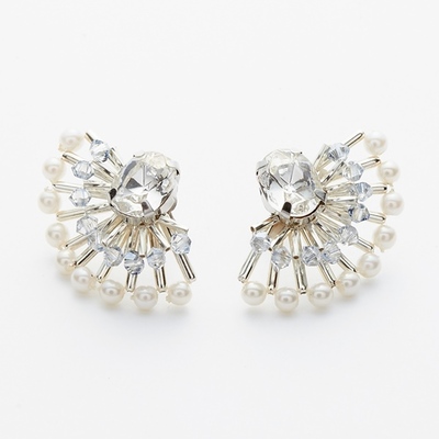 パールとビジューのピアス