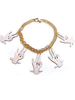 spaper hands necklace