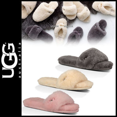 UGG Australia × サンダル