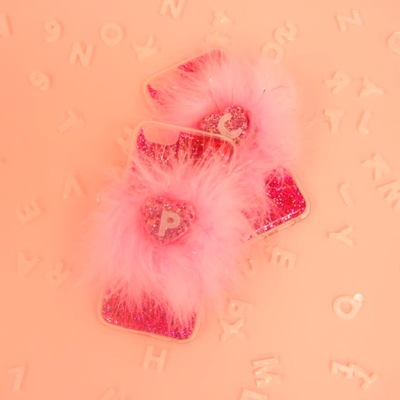 ファー付き iPhoneケース