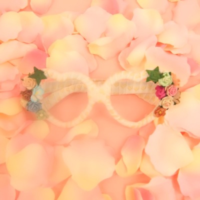 ChuanPisamai チュアンピサマイ フラワーめがね