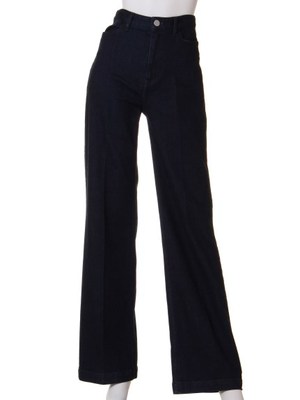 フレアデニムパンツ