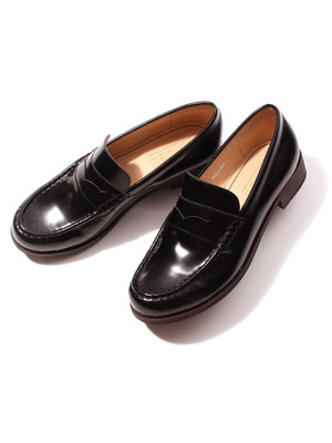 シンプルローファー