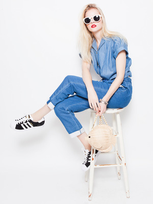 ドロストリラックスデニムパンツ