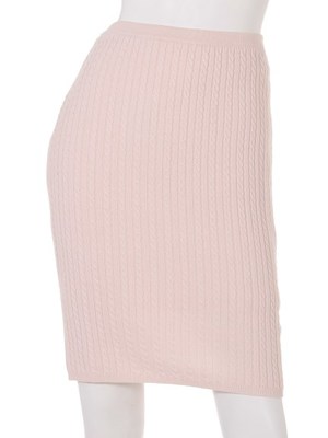 ケーブルニットスカート