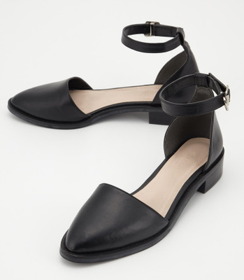 pointedanklestrapfrat sandal