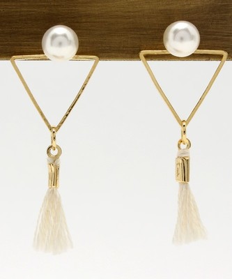 パールタッセルピアス