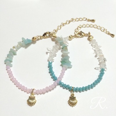 shell bracelet