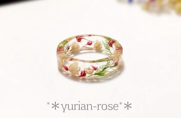 麻色＆ワインレッドのかすみ草と緑葉リング