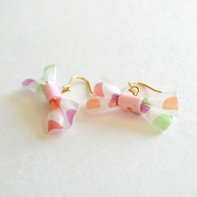 kincot リボンピアス（ドット）