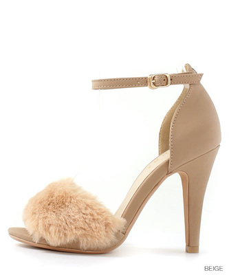 ファーサンダル