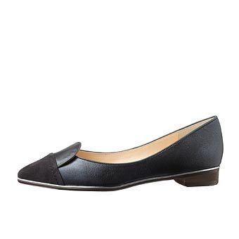 オンにもオフにも♪キリリと辛口な素材コンビカッター