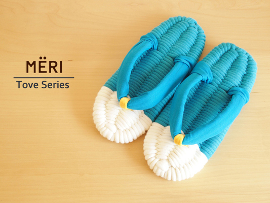 Toveシリーズ　ルームシューズ（青×白ツートンカラー） 