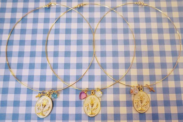 ロザリオフープネックレス