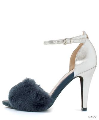 ファーサンダル