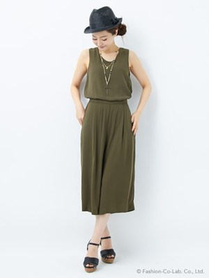 〈INGNI〉ガウチョコンビネゾン