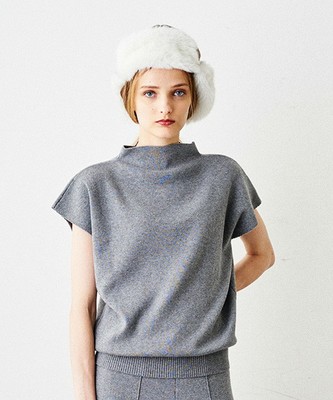 〈mystic〉半袖ハイネックニット