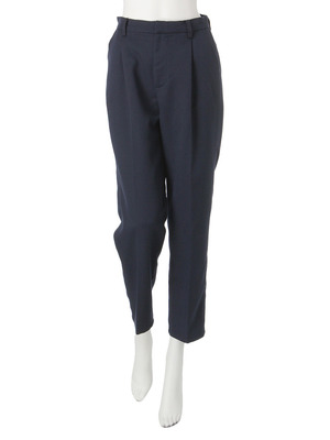 テーパードクロップドパンツ