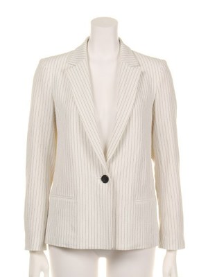 テーラードジャケット