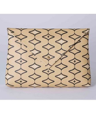 〈EDIT FOR LULU〉フェイクレザークラッチ