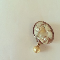 シェルオーバルピアス [p-1164]