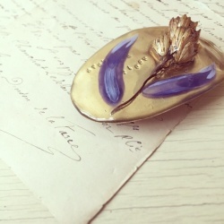 葉を書くバレッタ [b-347]