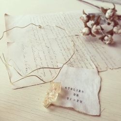 キューブチョーカー [n-94]